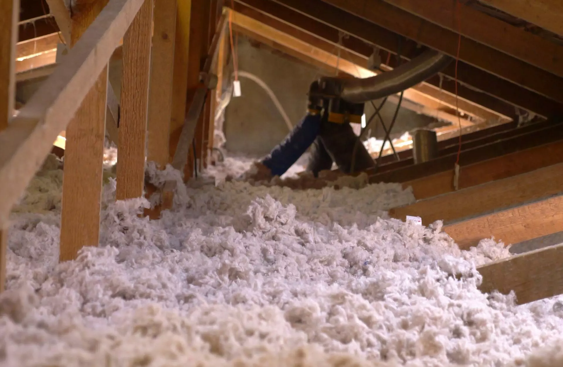 Combles isolées avec JETFIB DUO par AD'AIR en Vendée